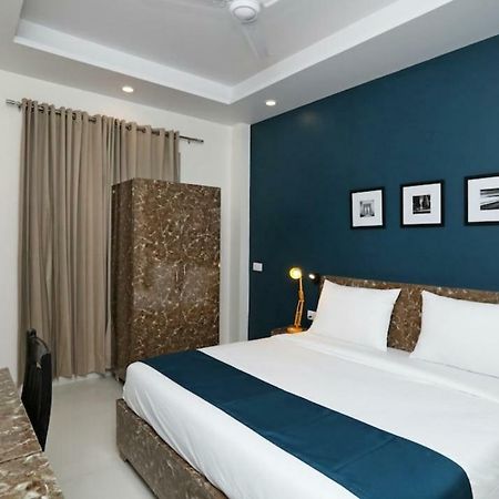 غورغاون Hotel Galaxy Inn المظهر الخارجي الصورة