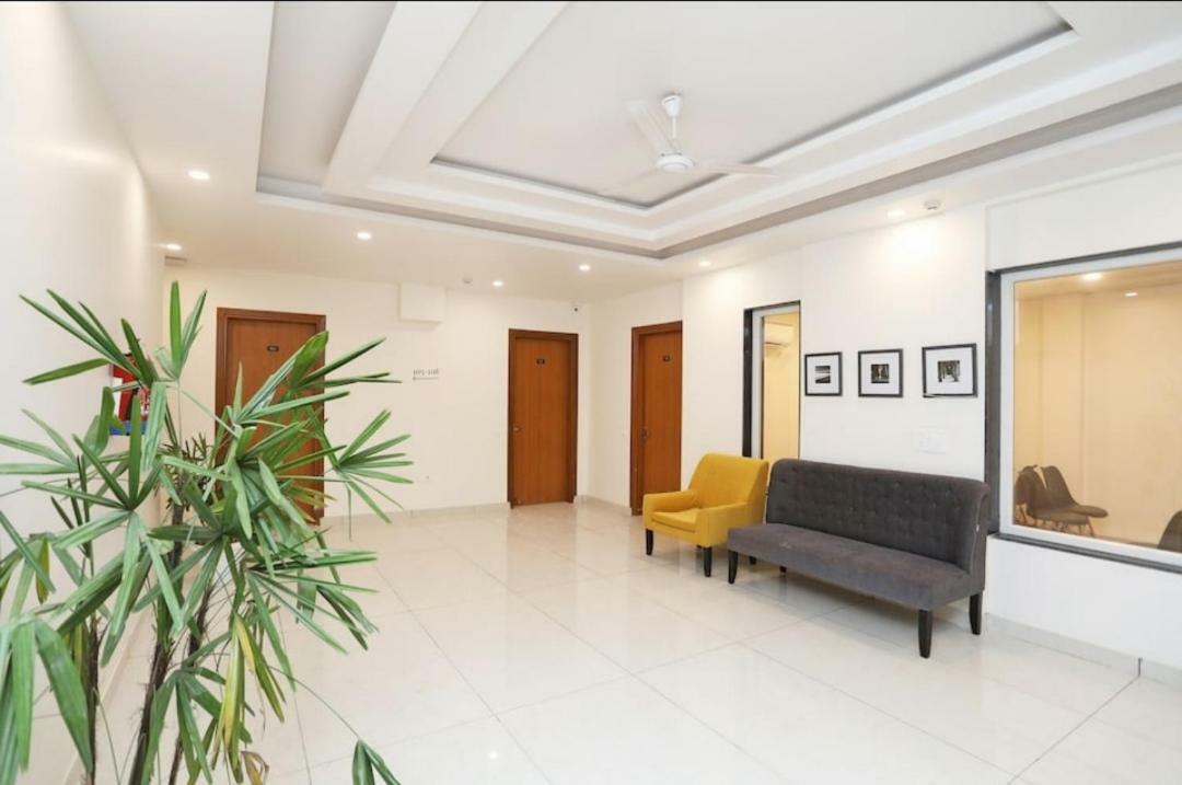 غورغاون Hotel Galaxy Inn المظهر الخارجي الصورة
